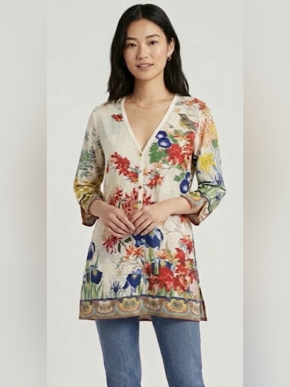 Johnny Was, S, Floral Tunic , Button front V- neck . P2P: 20 1/2 “.Like New